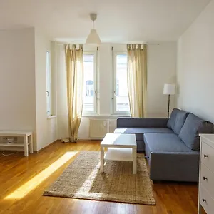 1080 Apartament